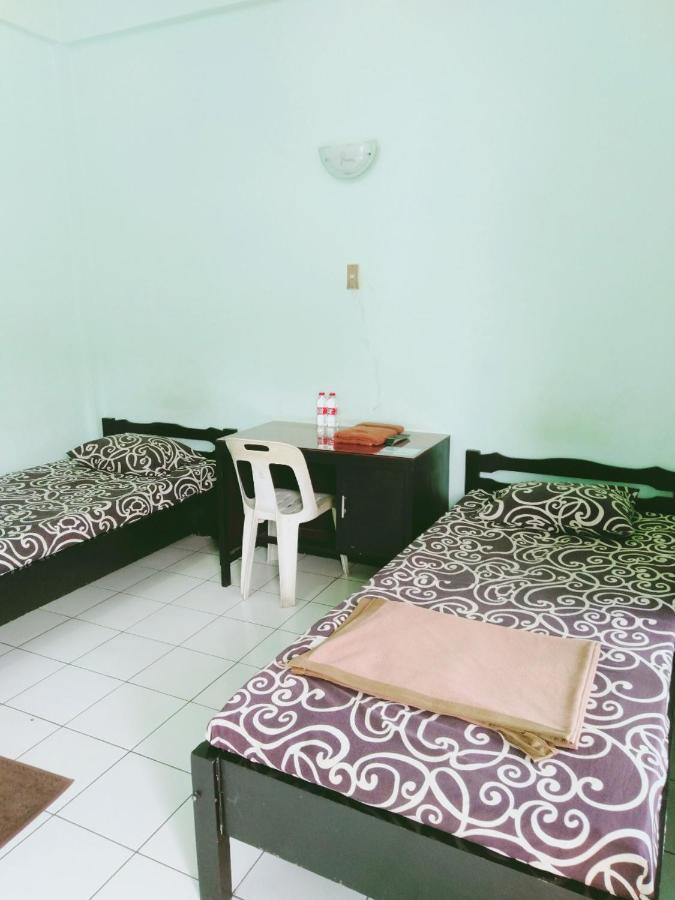 Hotel Taman Indah Madiun Exterior photo
